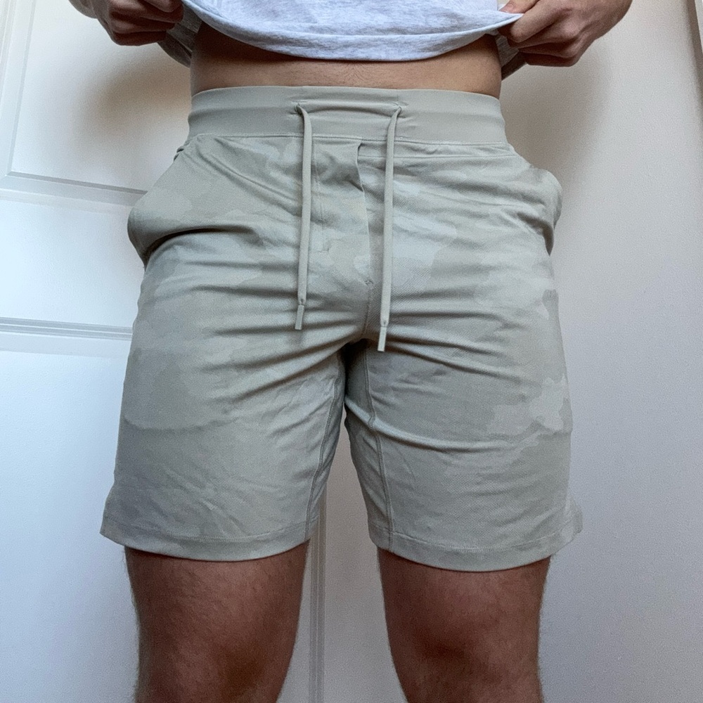 Lululemon the short small shorts 7” linerless